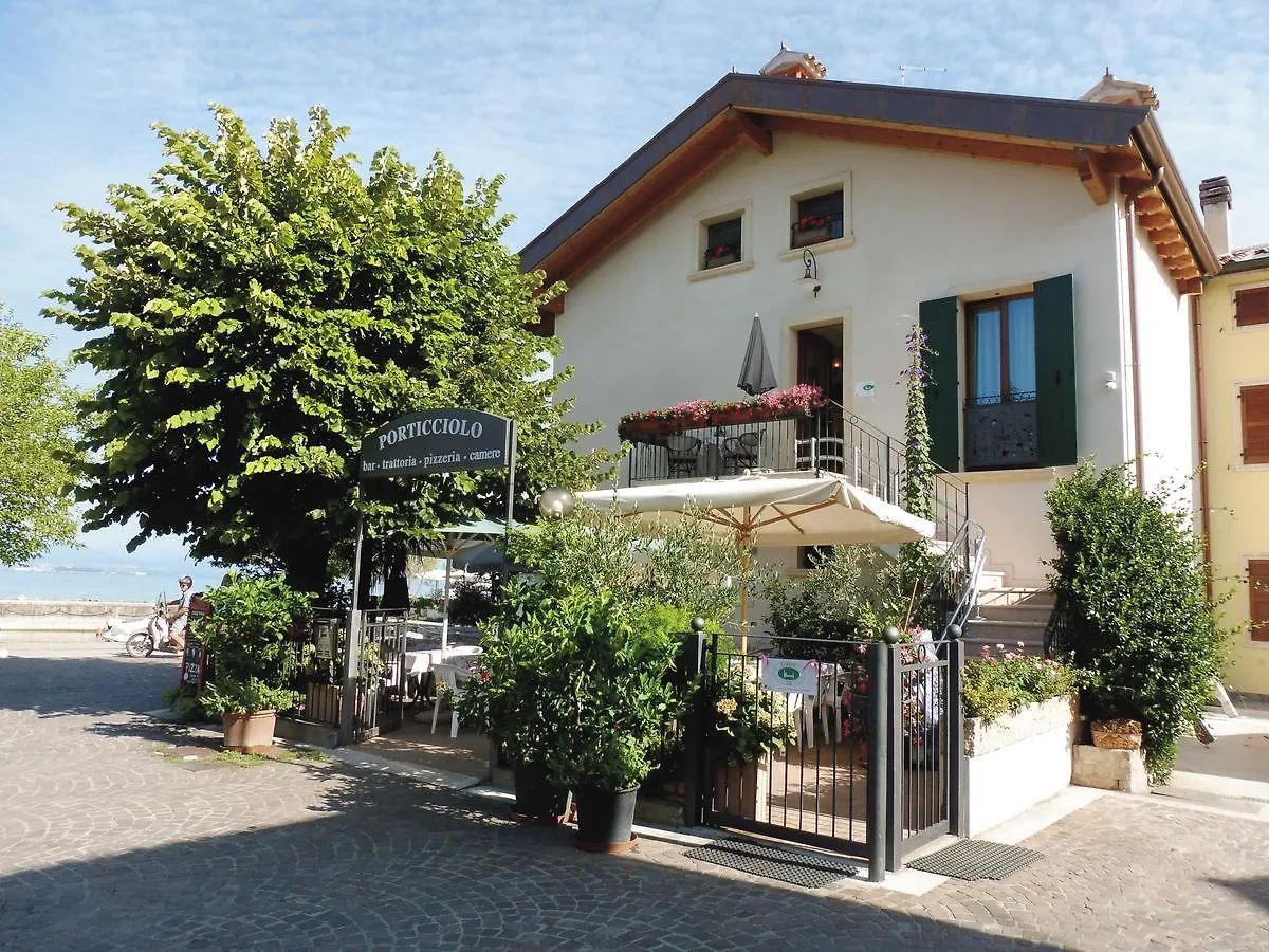 Guest house Affittacamere Porticciolo Castelnuovo del Garda